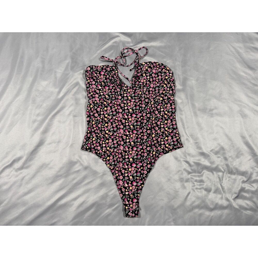NWT WAYF Floral Halter Neck Bodysuit Black Pink Ditzy Flower Thong Snap Bottom L